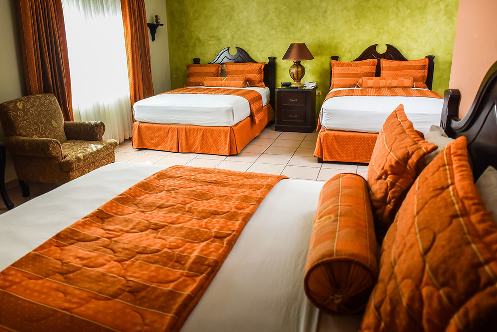 Hotel Victoria Σαν Πέδρο Σούλα Εξωτερικό φωτογραφία